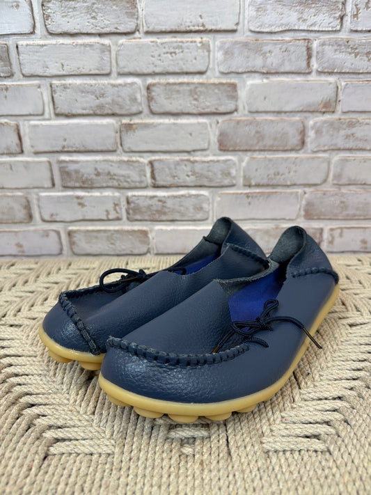 Empress Slip ons, Blue, 42, Used - Excellent