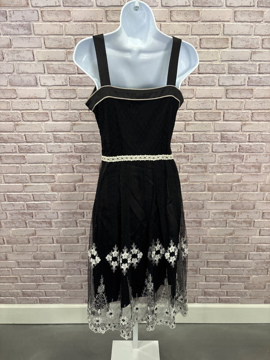 Various Dress, Black/white, Medium, Used - Good