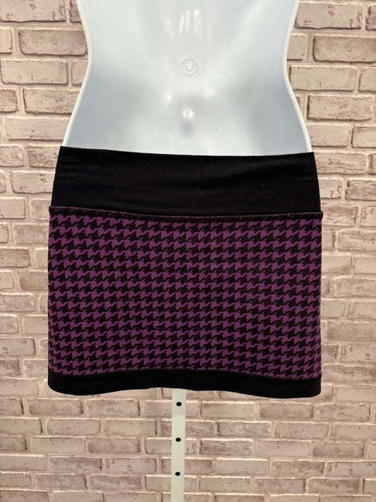 Various Skirt, Purple/black houndstooth, Medium, Used - Good