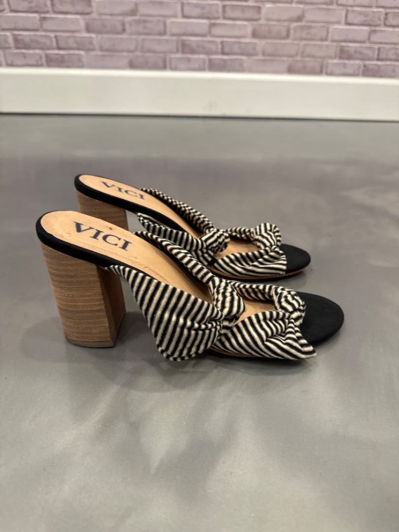 Vici heels, Black/white, 8, Used - Good