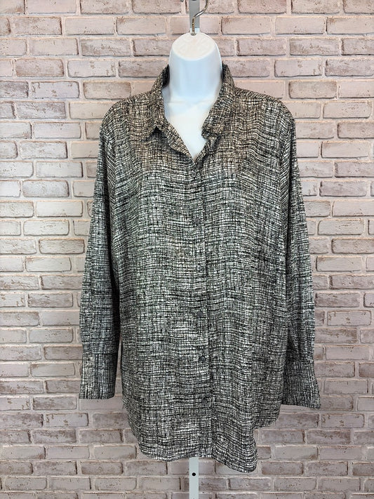 Banana Republic Shirt, Black/white, XXL, Used - Good