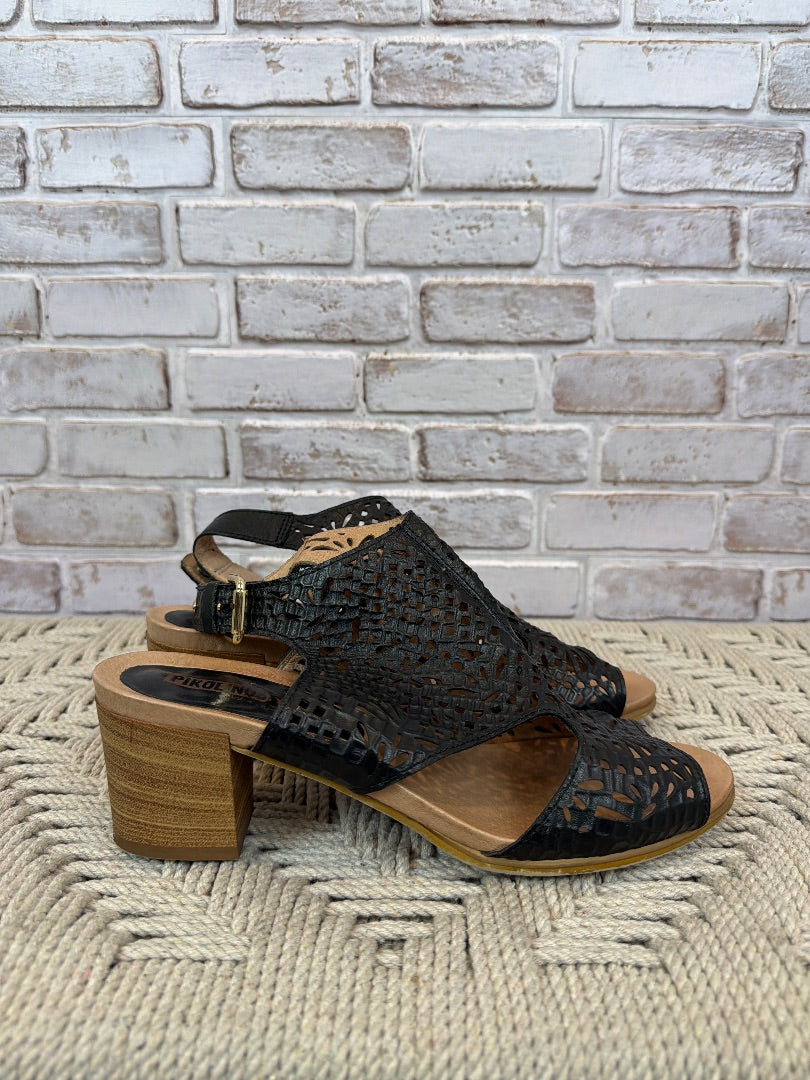 Pikolinos Heels, Black, 40, Used - Excellent