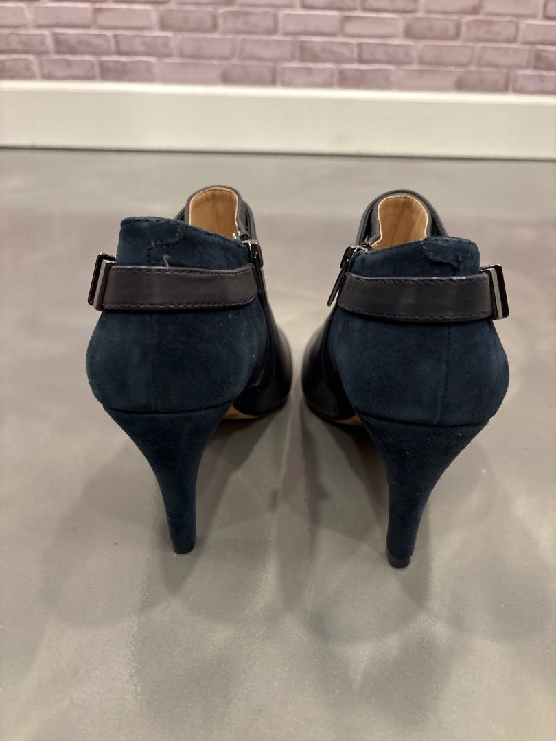 Vince Camuto Booties, Black/blue, 8.5, Used - Good