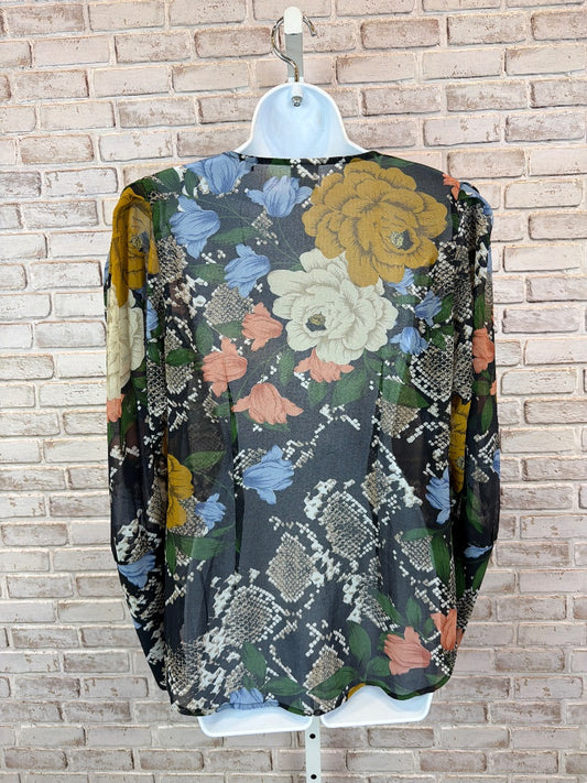 Cabi Shirt, Multi floral, Medium, Used - Excellent