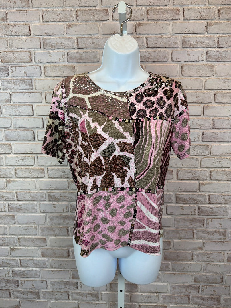 Damee, inc Matching Clothing Set, Pink multi, Small, Used - Excellent