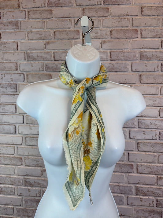 Vera Scarf, Multi, One Size, Used - Excellent