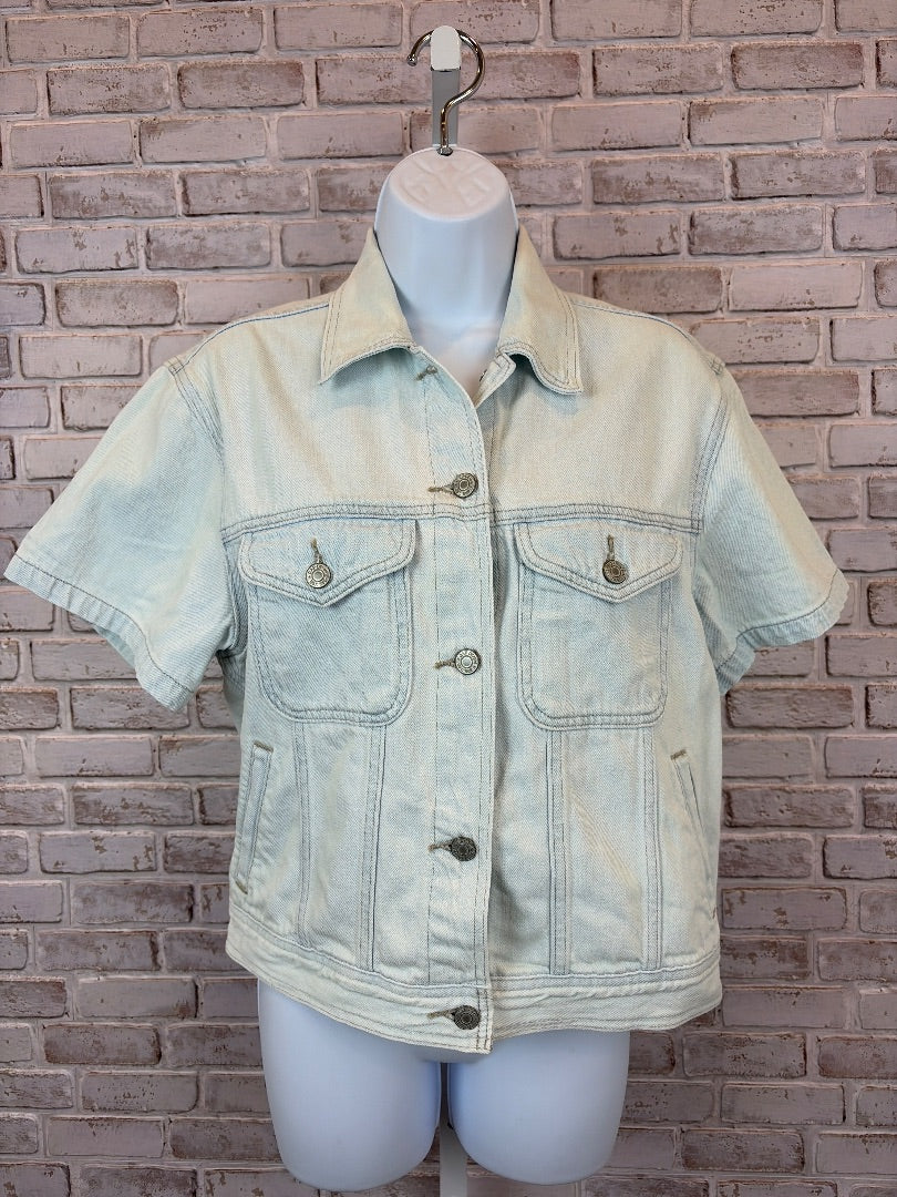 GAP Denim Shirt, Acid Wash denim, Medium, Used - Excellent