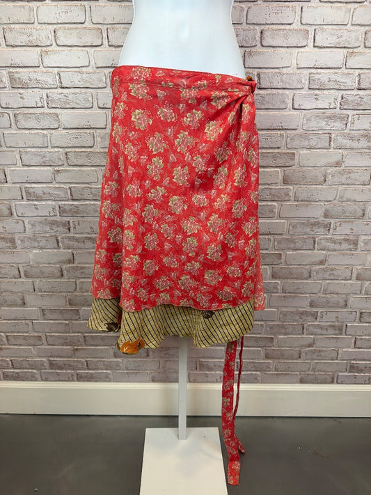 Mandolin Winds Skirt, Multi, One Size, Used - Good