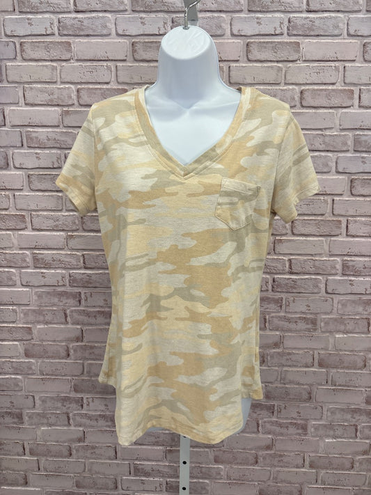 Various Tee shirt, Beige camo, Medium, Used - Good