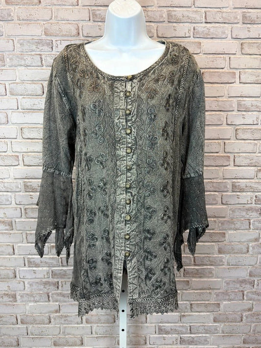 Ge Gal Top - Shirt – Ge Gal Shirt, Grey, One Size, New With Tags