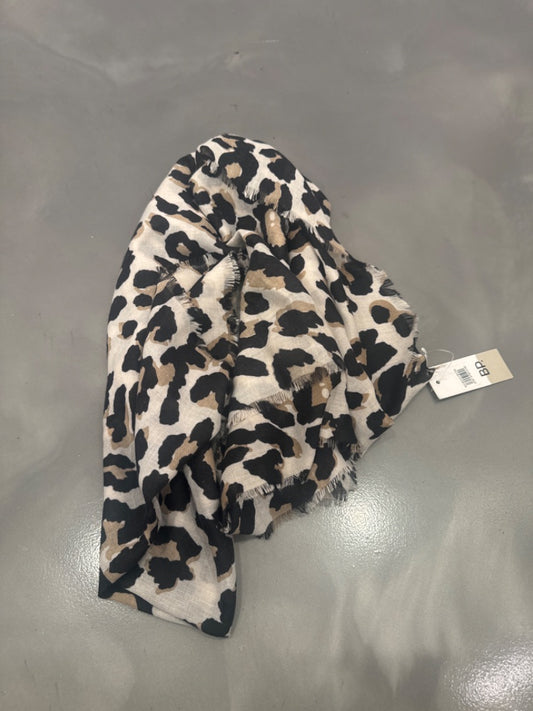 Brass plum Scarf, Leopard, One Size, New With Tags