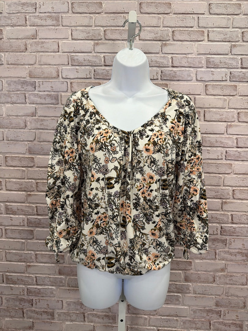 Absolutely Famous Shirt, Multi, Small, Used - Good