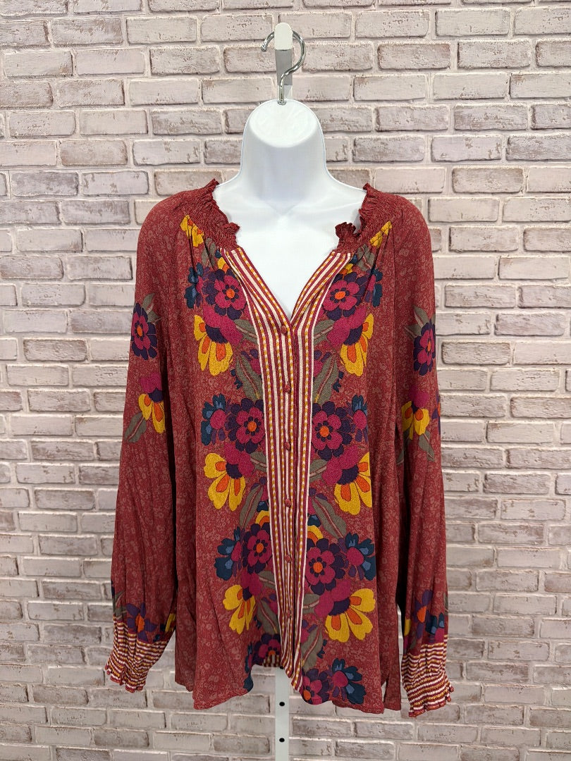 Grace & Lace Shirt, Multi, XL, Used - Good