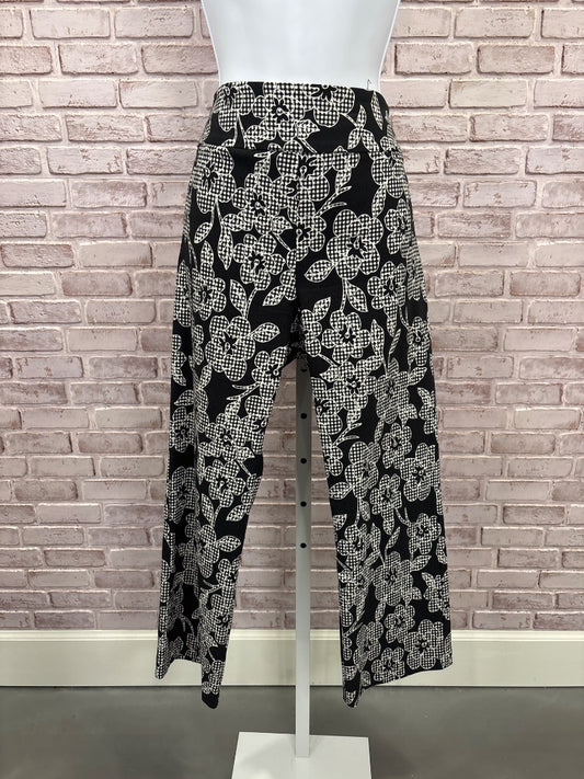 Elliott Lauren Capris, Black/white Gingham, 12, Used - Good