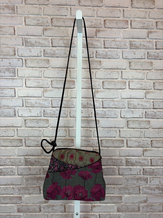 Maruca Crossbody, Grey/pink, One Size, Used - Good