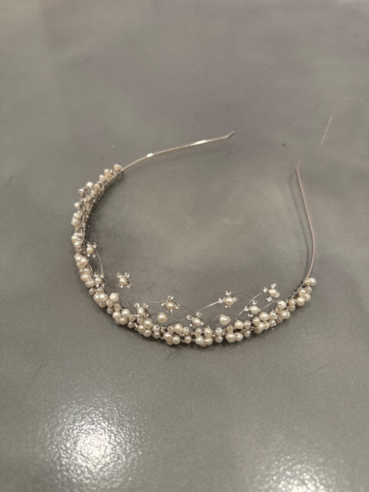 Various Tiara, Silver/white, One Size, Used - Good