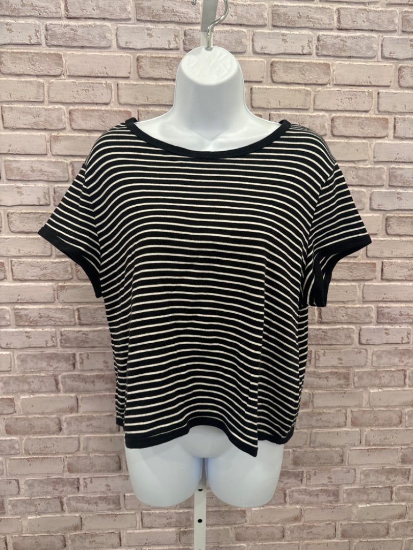 H&M Tee shirt, Multi, XXL, Used - Good