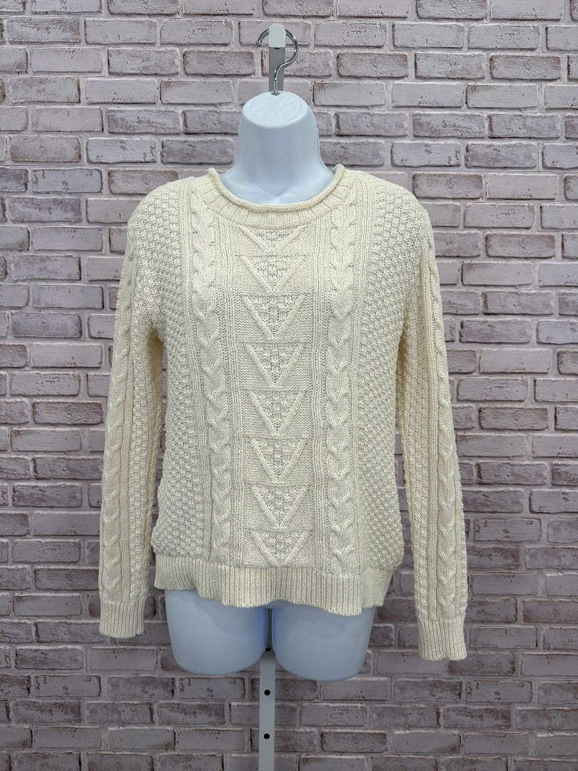 Cotton country Sweater, White, XS, New With Tags