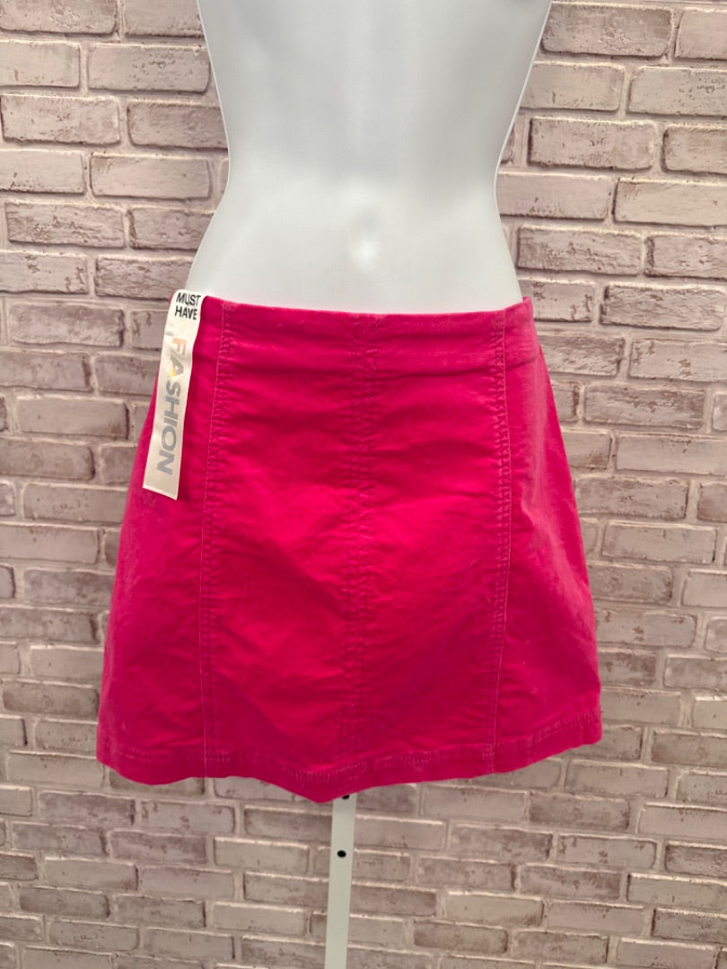 Tinseltown Skirt, Pink, Youth Large, New With Tags