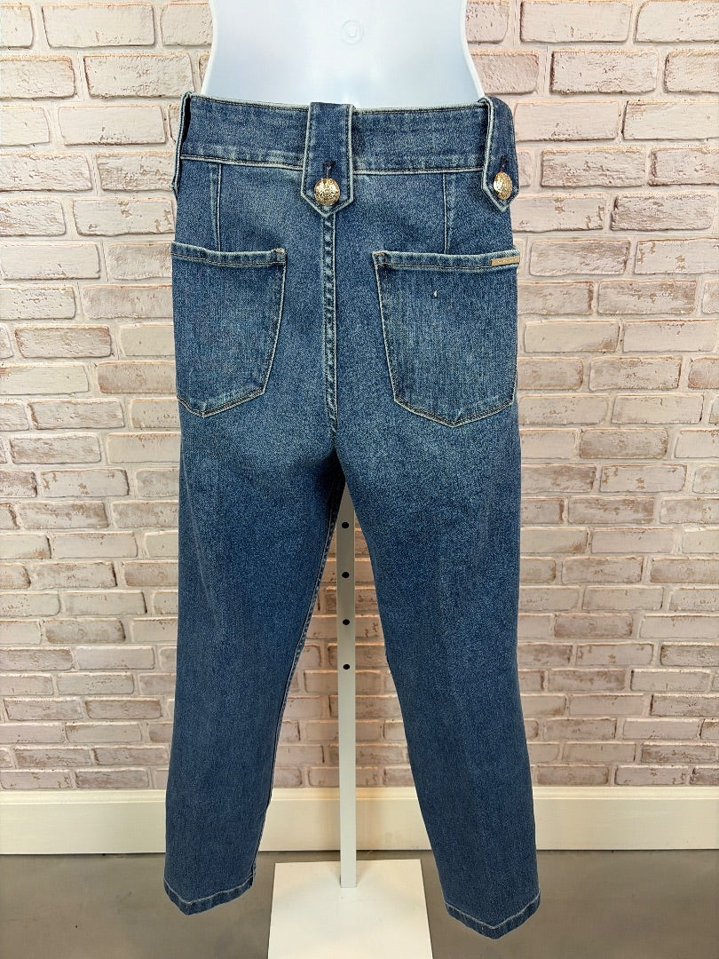 White House Black Market High-Rise Straight Jeans, Denim, 6 long, Used - Excellent