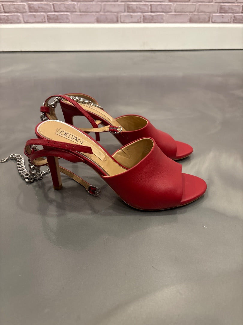 Deltan Heels, Red, 9, Used - Good