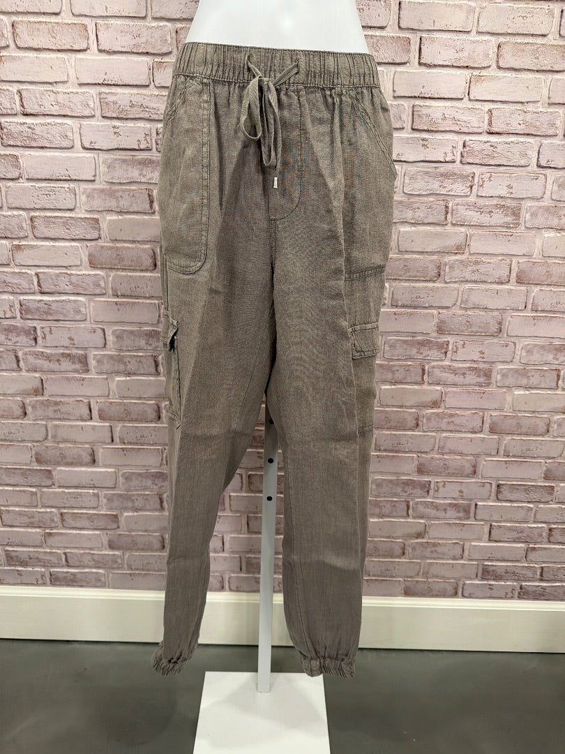 Nicole Miller Pants, Grey, Small, Used - Good