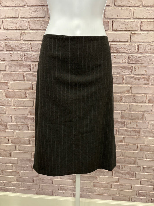 Tessuto Skirt, Grey pinstripes, 6, Used - Good