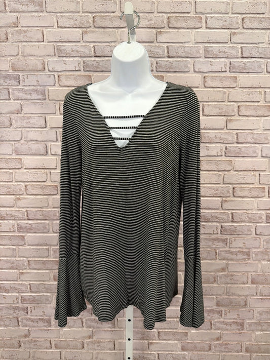 American Eagle Shirt, Black/white stripes, Medium, Used - Good
