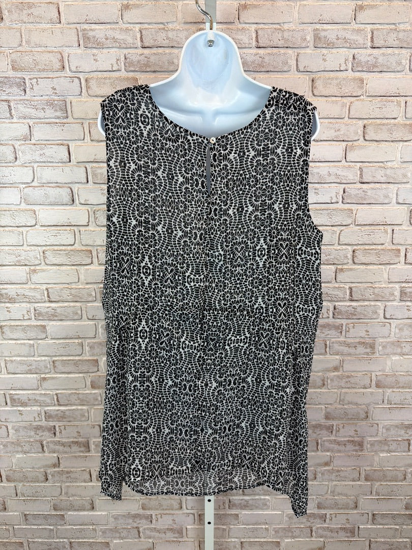 Fever Shirt, Multi, XXL, Used - Good