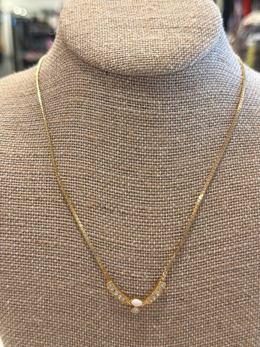 Various Necklace, Gold, One Size, Used - Excellent