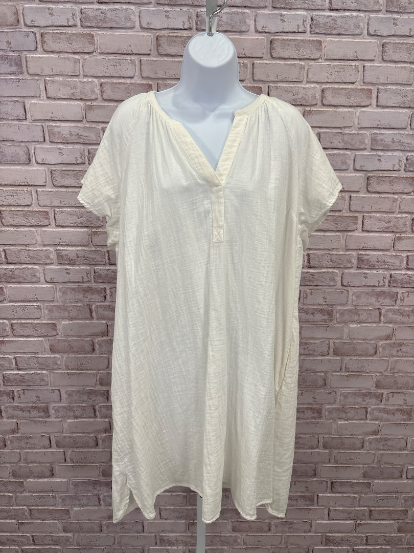 Universal Threads Dress, White, XXL, Used - Good