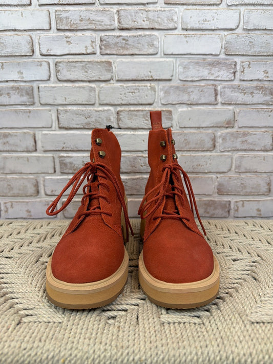 Sorel Hi Line Heel Lace Booties, Red, 7.5, Brand New