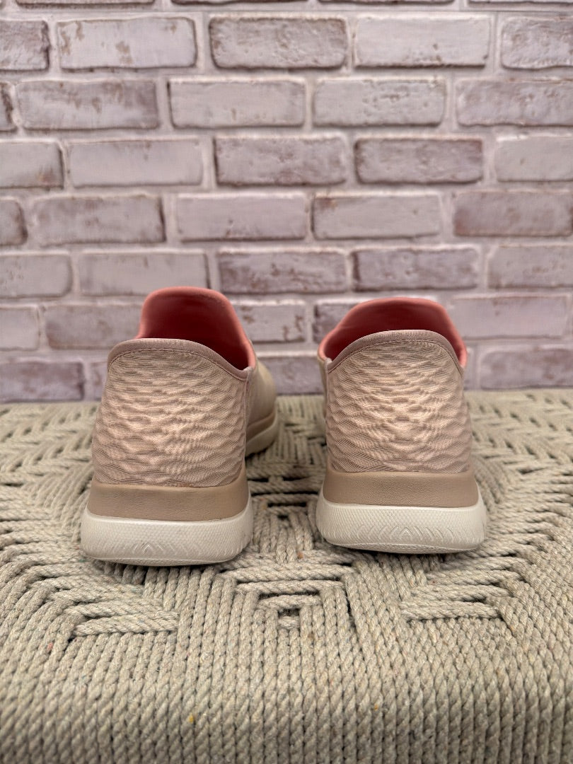 Skechers Slip in Sneakers, Pink, 8.5, Used - Good