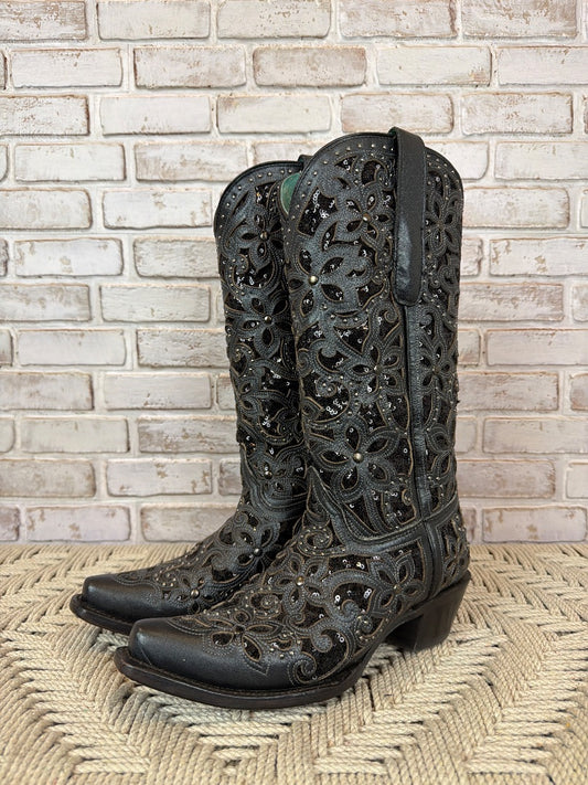 Corral Inlay Embroidery Cowgirl boots, Black, 7.5, Used - Excellent