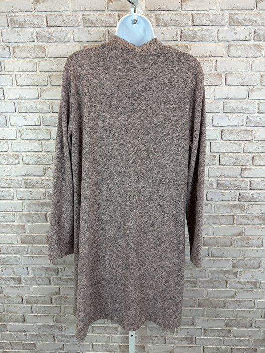 Dantelle Duster, Purple/grey, Medium, Used - Excellent