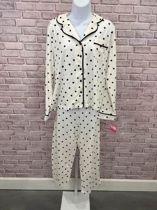 Kate Spade Matching Pajama Set, White/black hearts, Large, New With Tags