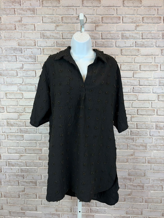 B Shirt, Black, Medium, Used - Good