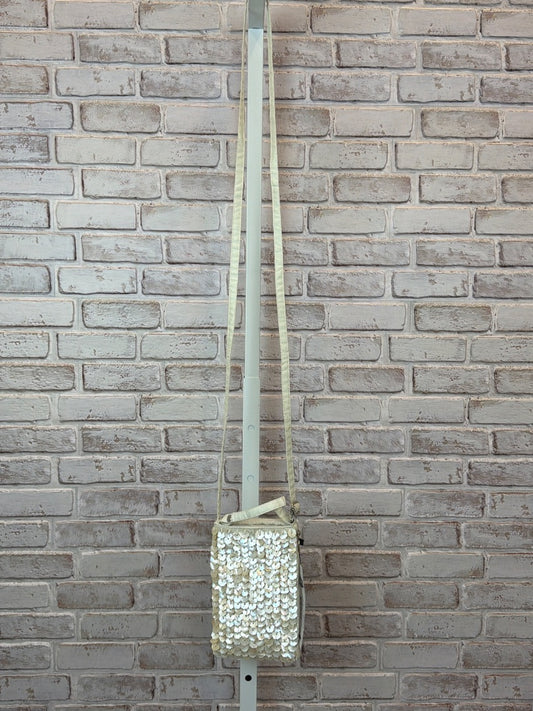 Bamboo Crossbody Bag – White – New With Tags Condition