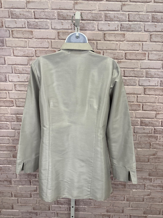 Chicos Shirt, Silver, Medium, Used - Good