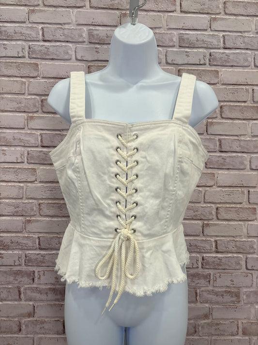Venus Shirt, White, 6, Used - Good