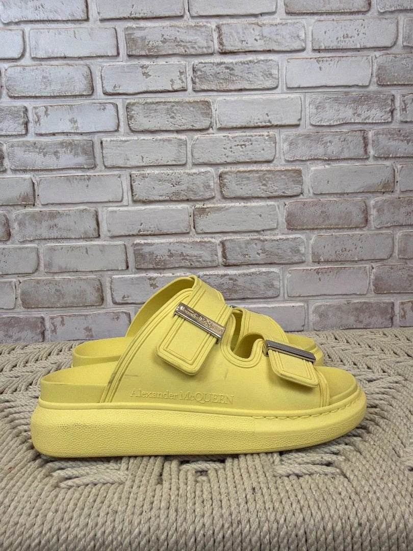 Alexander McQueen Shoes - Sandals – Alexander McQueen Rubber Sandals, Yellow, 37, Used - Good [Live 2.10]