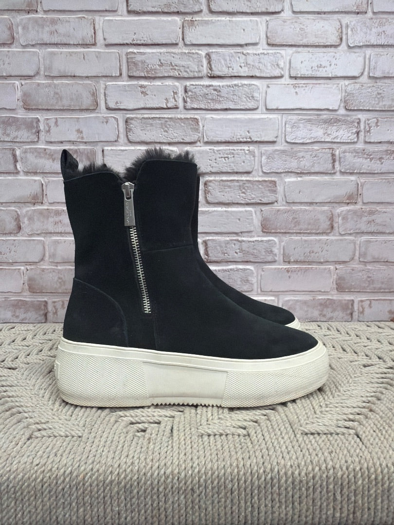 J/Slides Boots, Black, 7, Used - Good