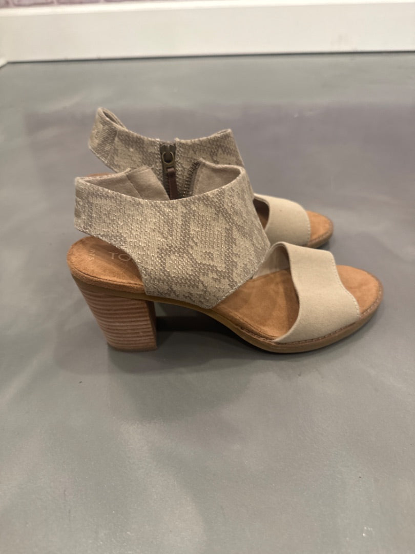 Tom’s heels, Beige, 7.5, Used - Good