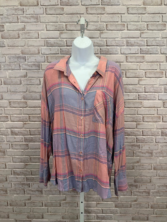 Flannel Shirt, Pink/blue plaid, XL, Used - Good