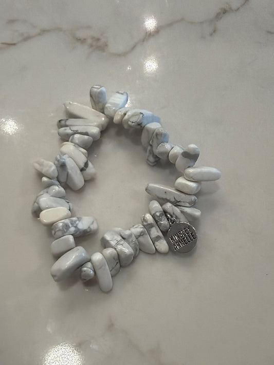 Kinsley Armelle Bracelet, White, One Size, Used - Good