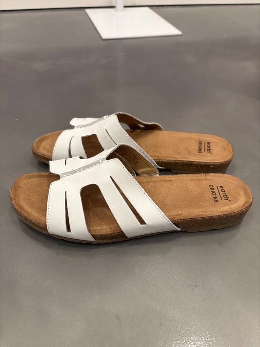Earth origins Sandals, White, 10, Brand New