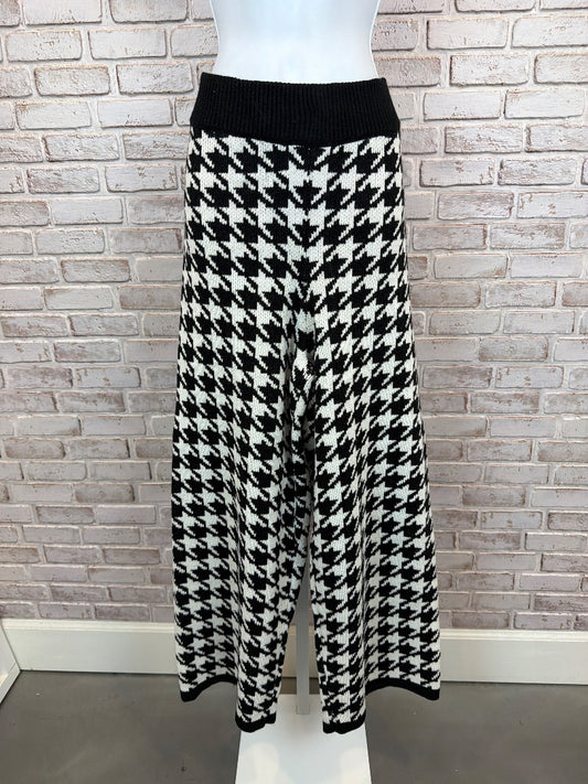 NY&C Sweatpants, Black/white houndstooth, Medium, Used - Excellent