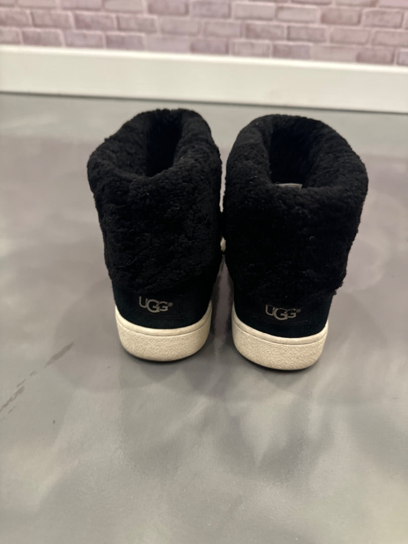 Ugg boots, Black, 7.5, Used - Good