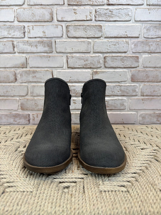 Kensie Booties, Dark grey, 7.5, Used - Good