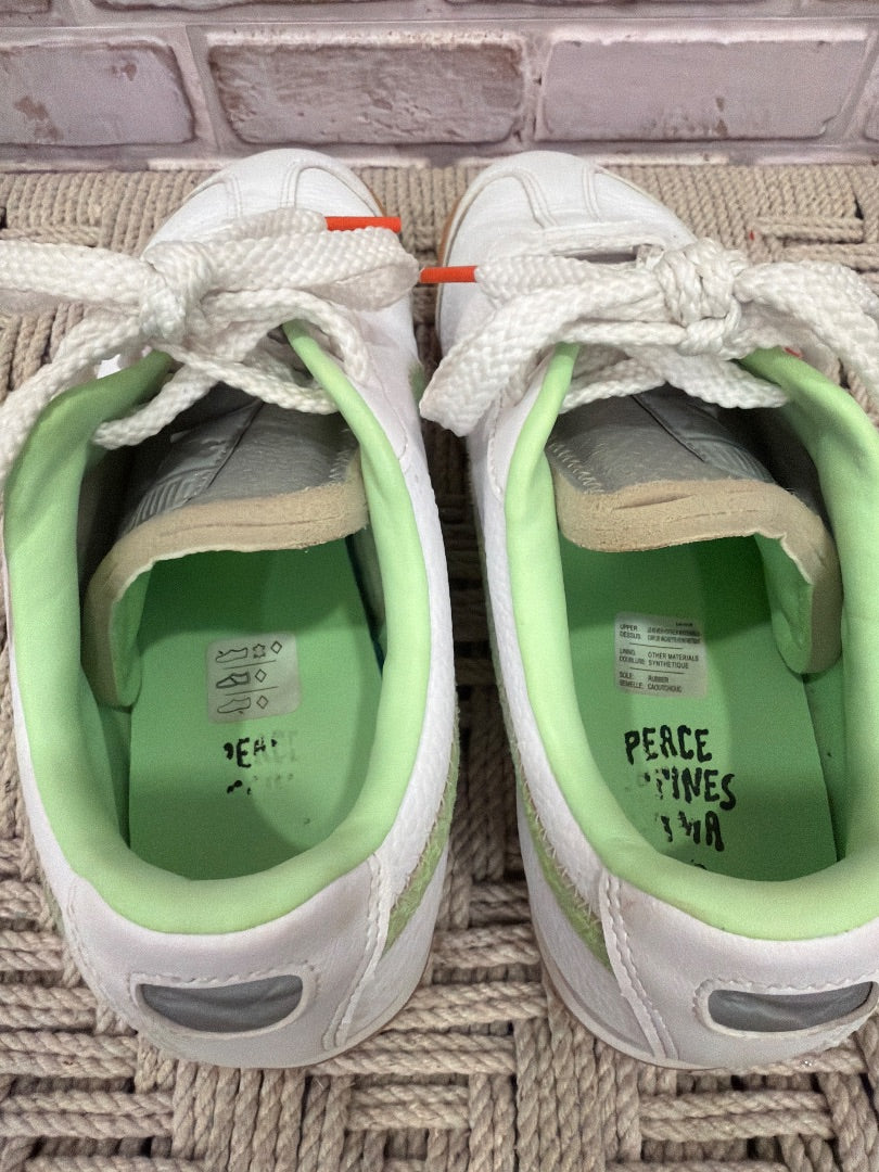 Puma Roma Sneakers, white/green, 8, Used - Good